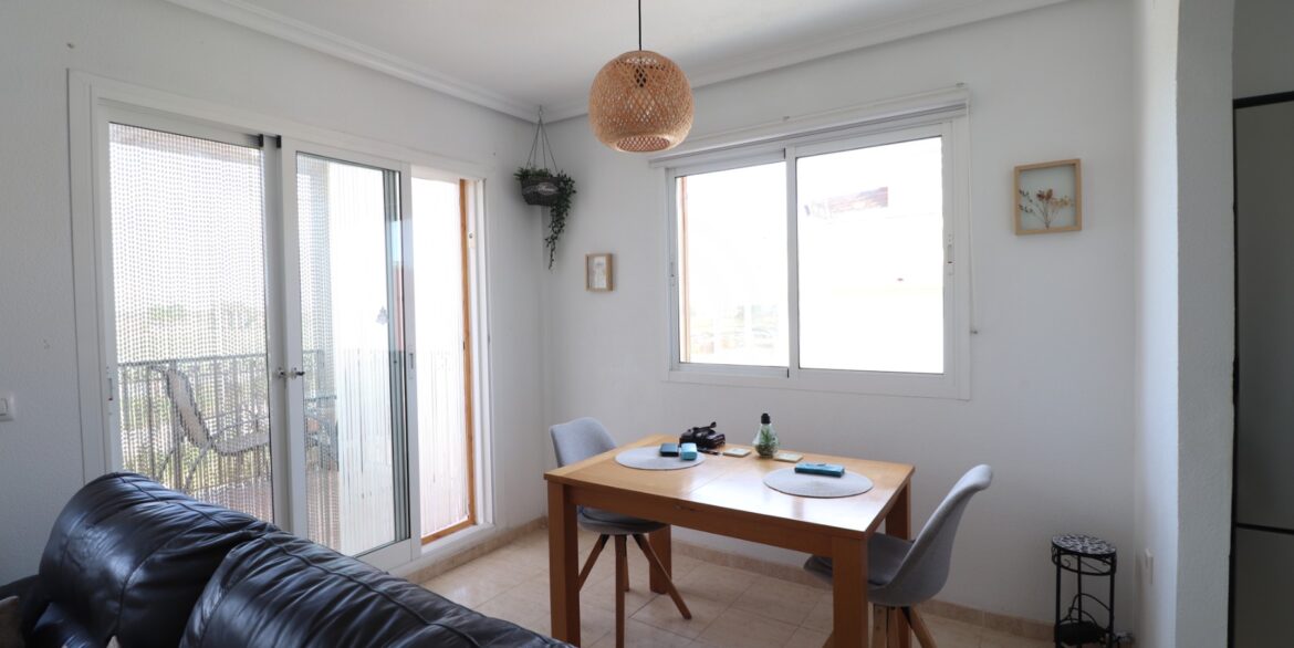 o_1jjbpgpj512j41caskpv18od1jfi25