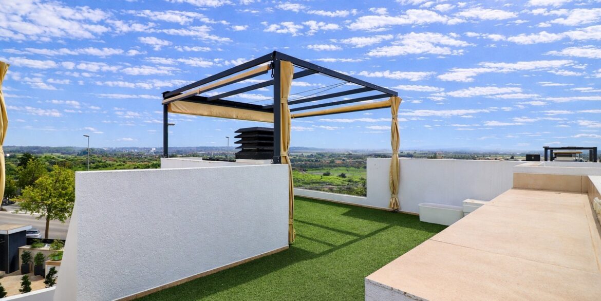 o_1jjbraguu16j61acf1r6u1uugu022t