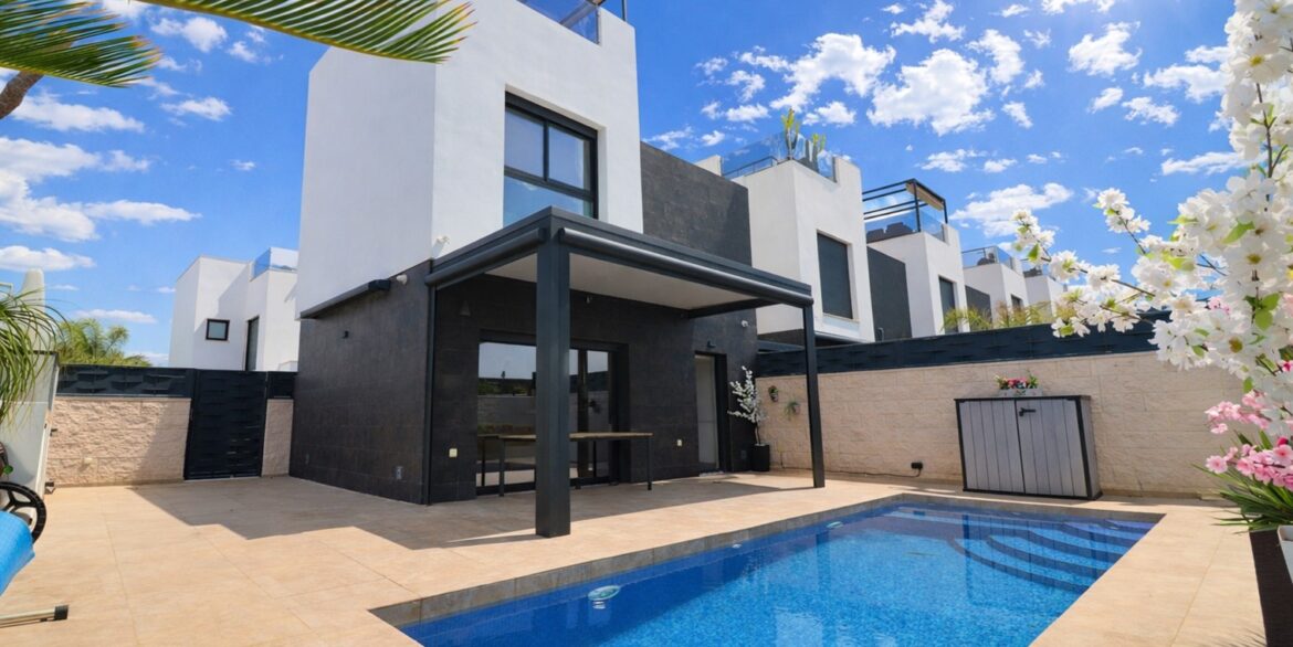 o_1jjbraguu1dnffpb8a8ue01spq23