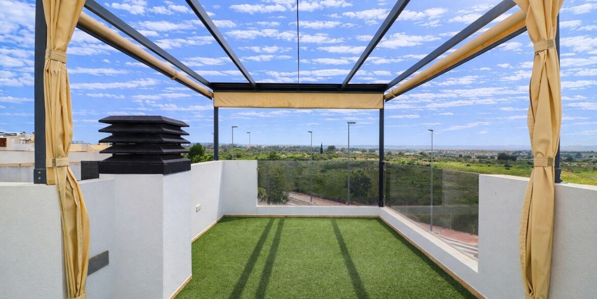 o_1jjbraguu1lld5hk9va1kbjlkd2v