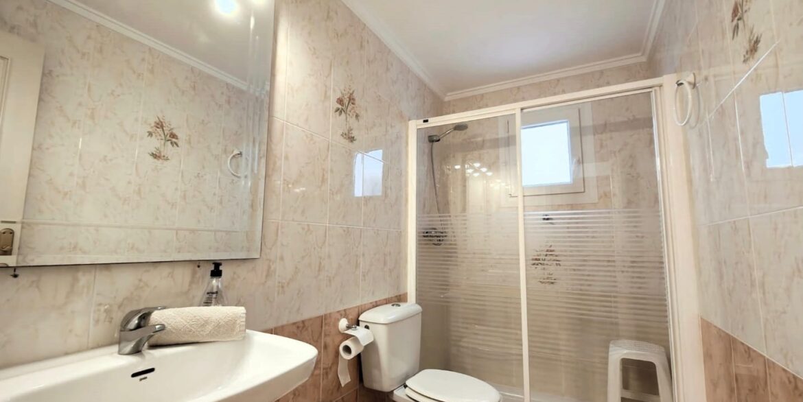 o_1jjgppqme8g81u101tfn744p031v