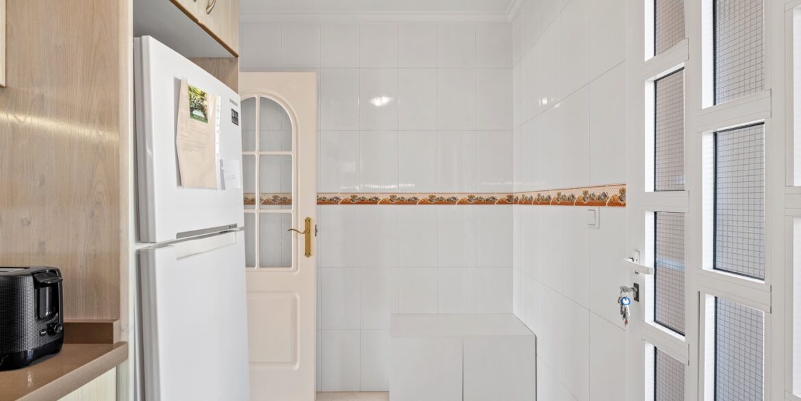 o_1jjph2j3t18u2hsr7a9139u16no31