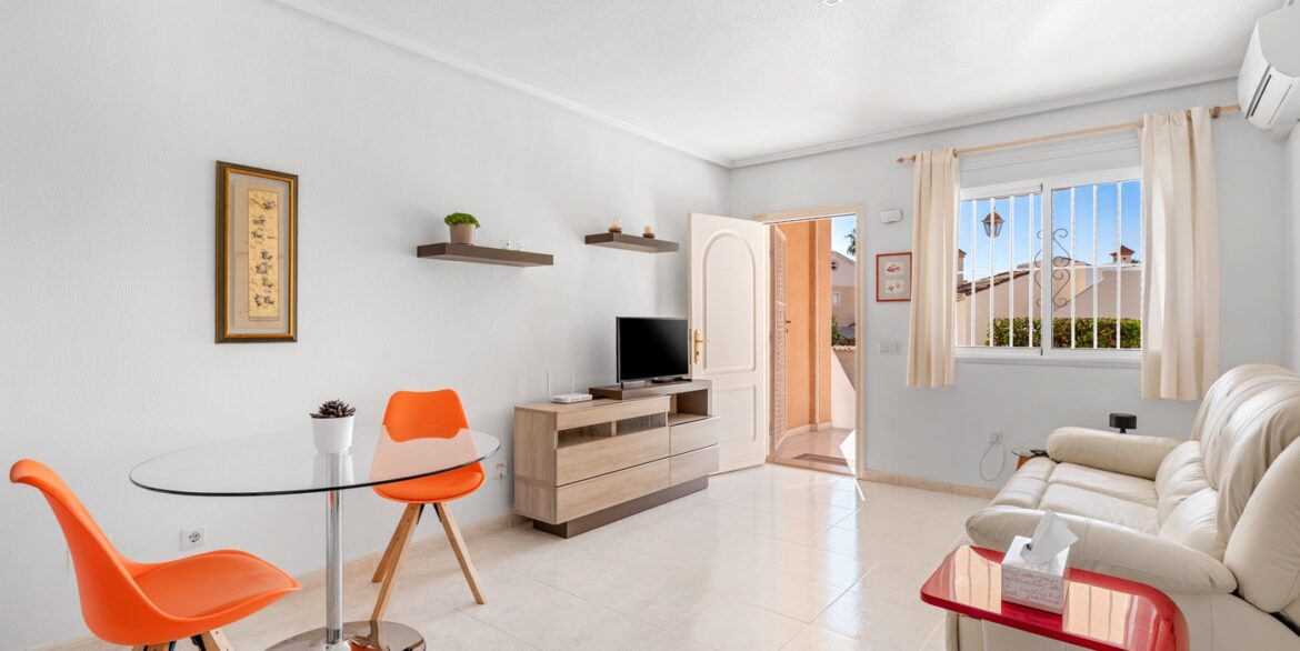 o_1jjph2j3tms3sbs133gsq7mm034