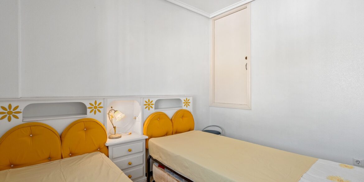 o_1jjph2j3tp011m4i1pe08iq17hs2v