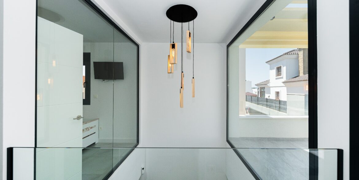 o_1jjqud01q1jv11cr81rpmd8c1ggo39