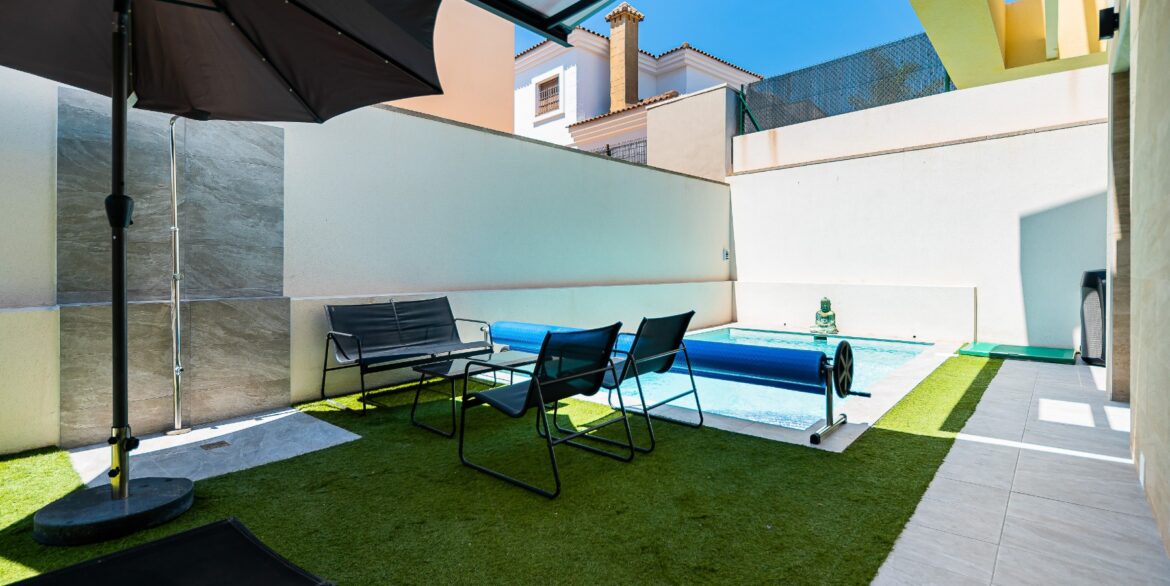 o_1jjqud01r1khn1gp4ut69u11lde47