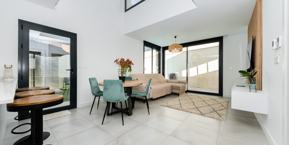 o_1jjqud01rund4fc3kvv6bfap41