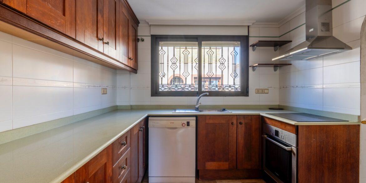 o_1jjrn5ibl1kft1a171u5n1t4veok29