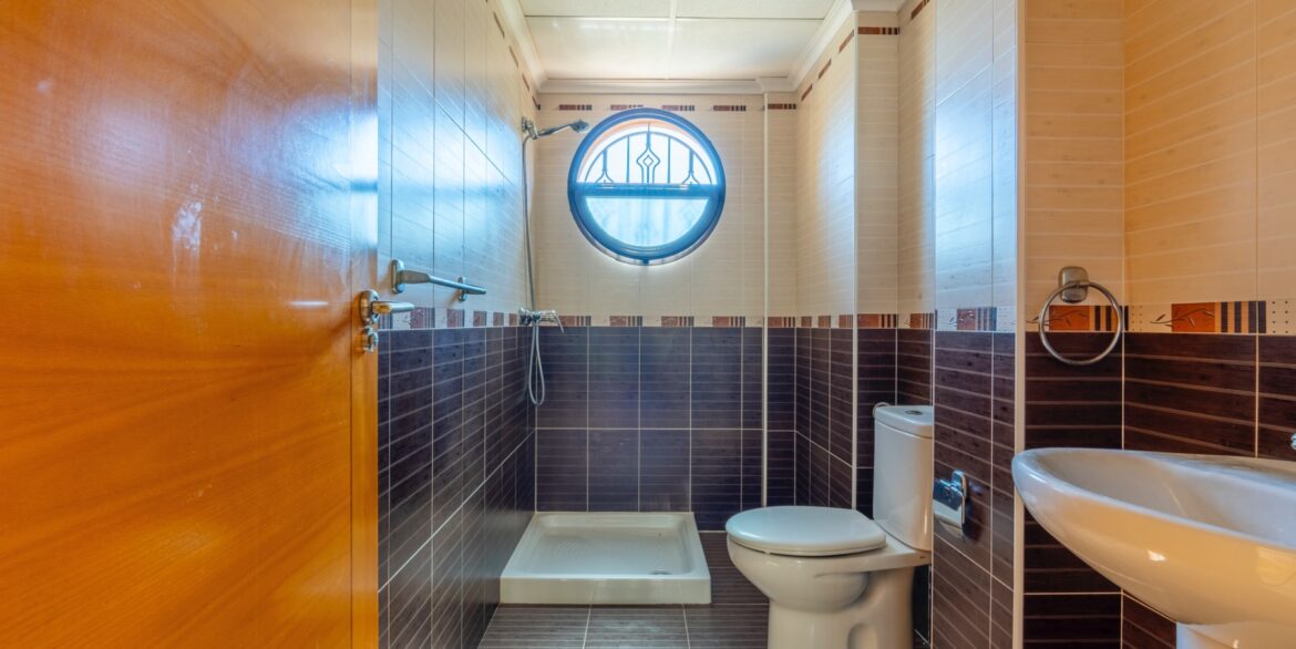 o_1jjrn5iblq5321o13bn13ao16tb2k