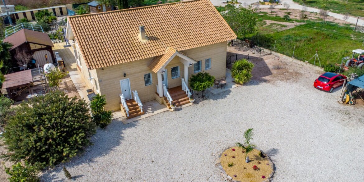 o_1jjrq68q39cggsf1qlam87l5h44