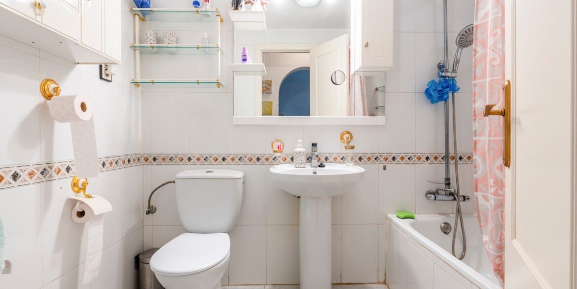 o_1jjtn97pg1kbb1t0h1b5ip69ogl1s