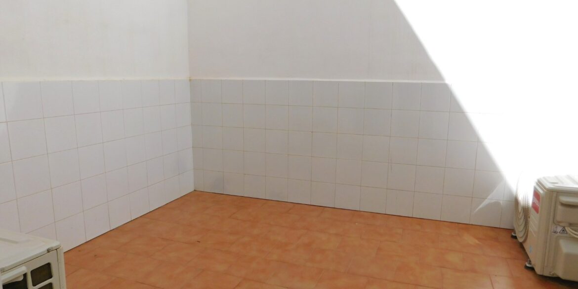 o_1jk0aegce1r3k17mjhg222i12ia2k