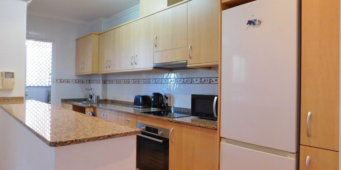 o_1jk0aegceamdb3cmqs1c3v4d22n