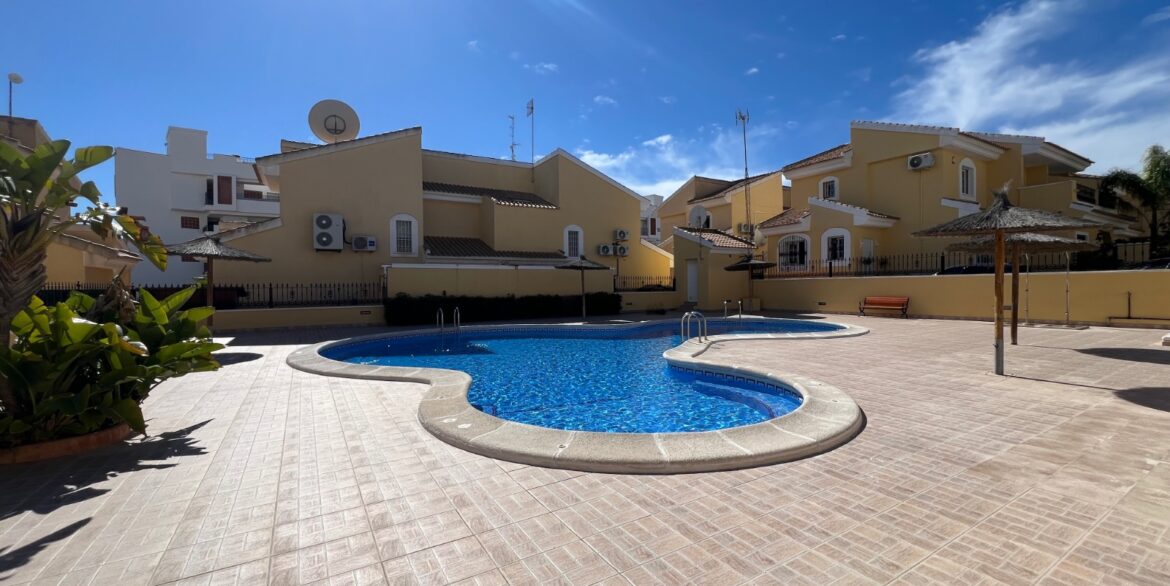 o_1jkd28g17f9h1l8v1l5mmcjfeb2a