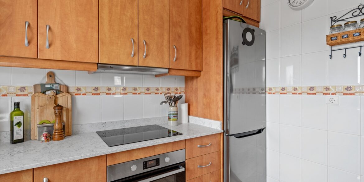 o_1jkd9anps1s0d1818702qep1hne42