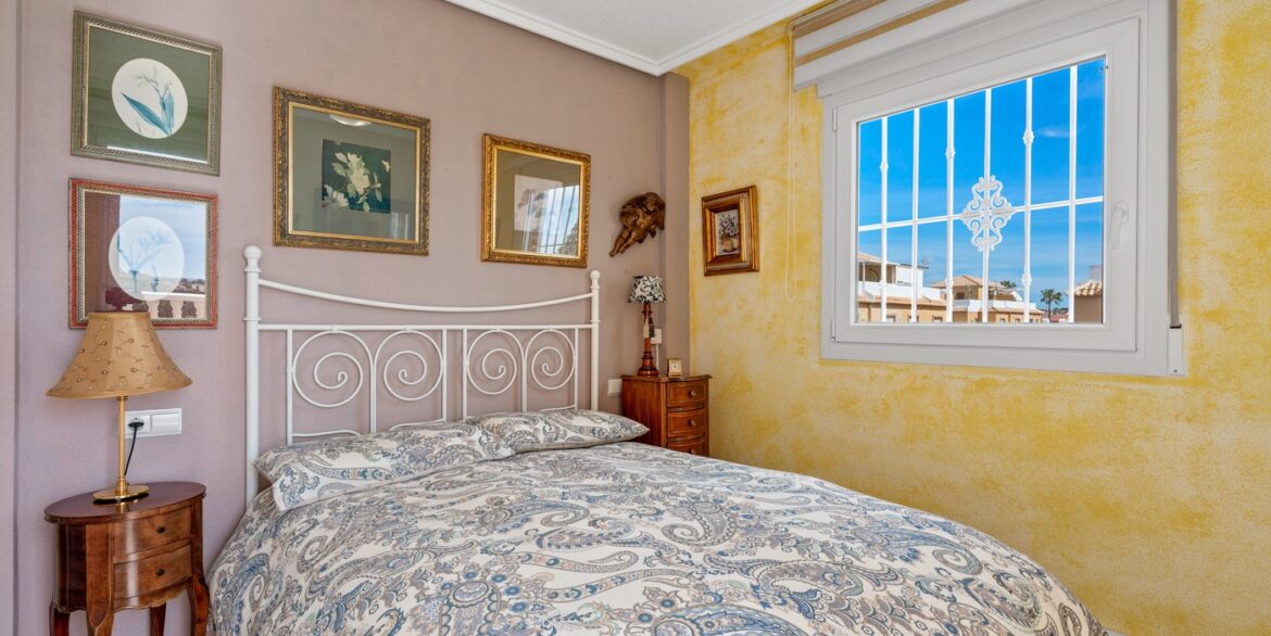 o_1jkd9anps21p1ncp1eff59k1jnt3l