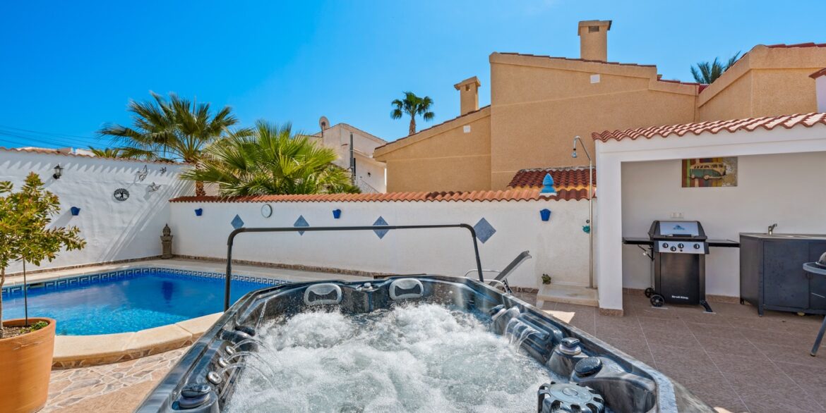 o_1jki5em58egkfd823jm61v7t32