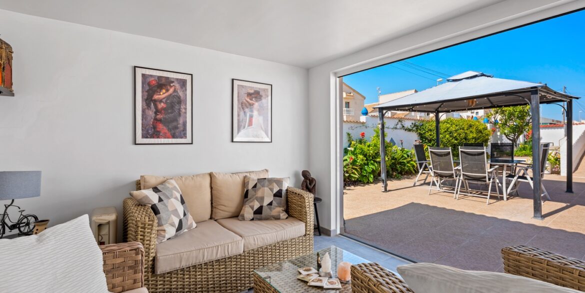 o_1jki5em58qd5eou1t271q959ln30