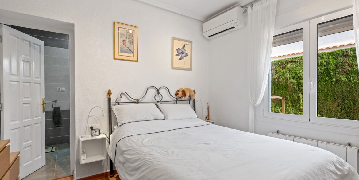 o_1jki5em5910f48vvhm9t4e1sun3l