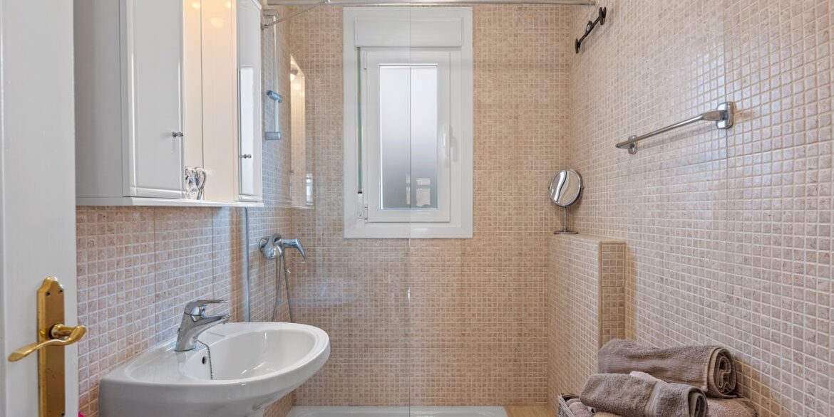 o_1jki5em5913lr1prg1nao131a1r6f39