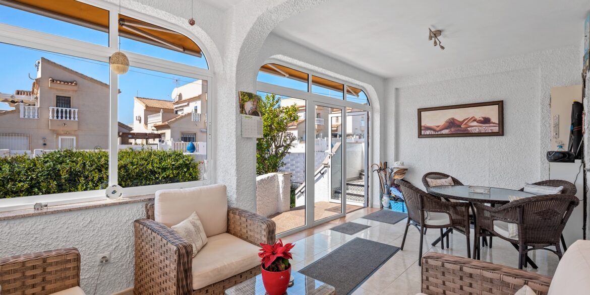 o_1jki5em591ng51vl61e5q9smgjl38