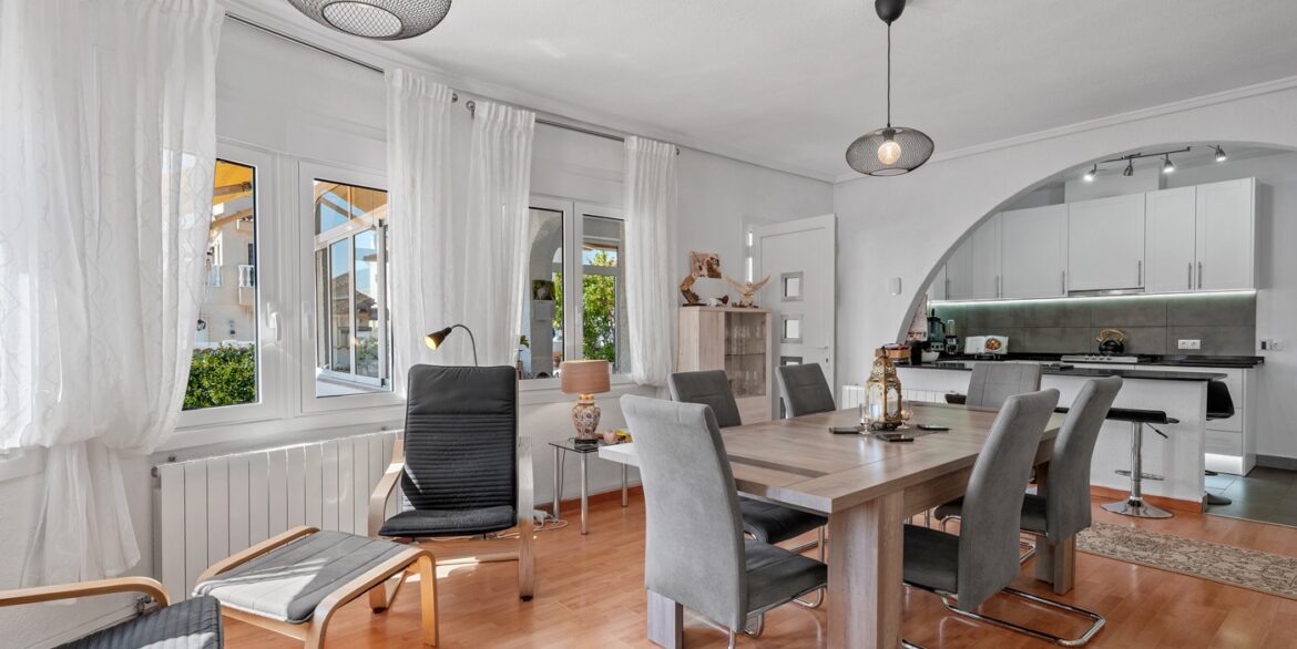 o_1jki5em59db718jq1hsq1u7u1o783q