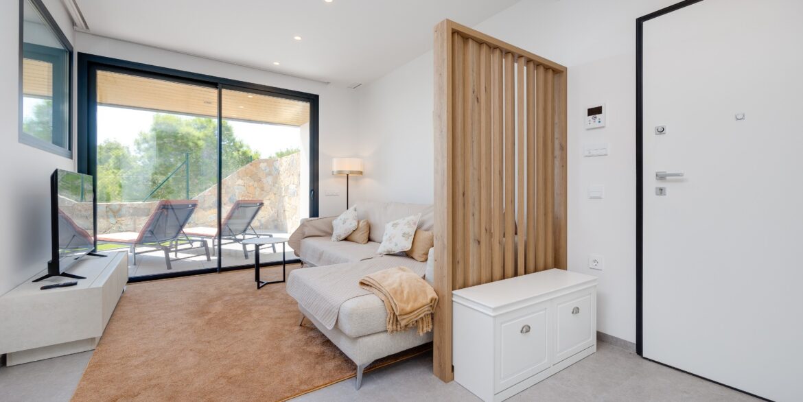 o_1jkijp7dl1sd41rgfgn2c5s13dp2h