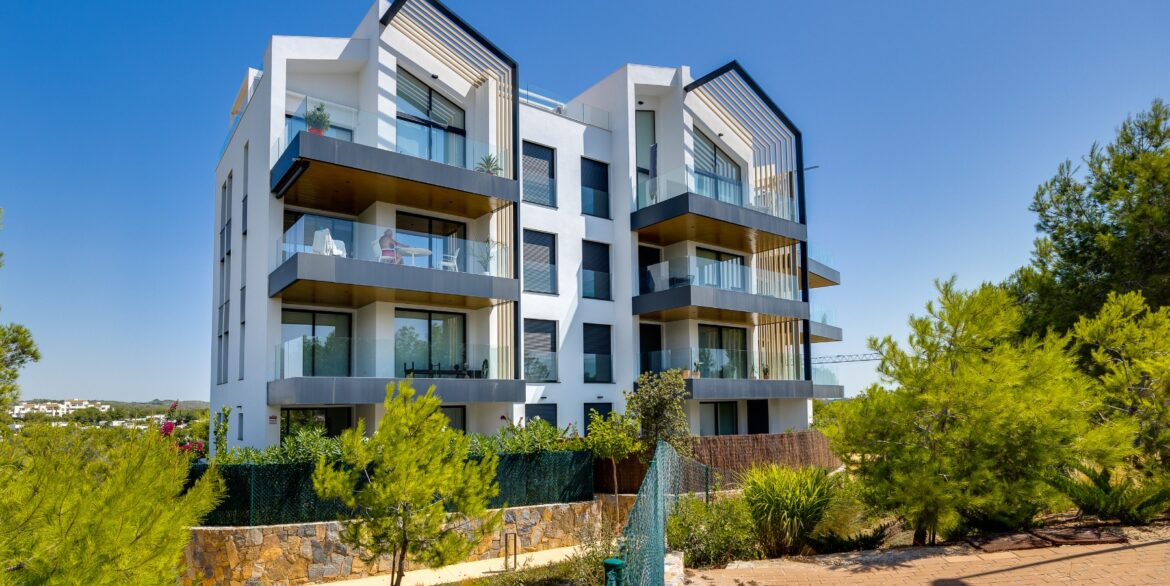 o_1jkijp7dlq55o3r1de848a1t1d29