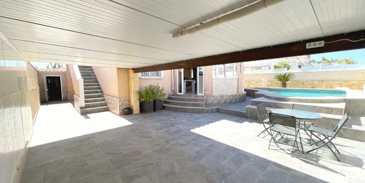 o_1jkik74vvufp1br617svt7gvh34