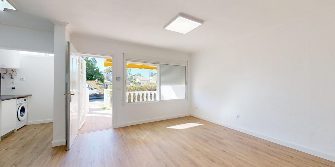 o_1jkioneemf1l1qot17uh1vgkplb20