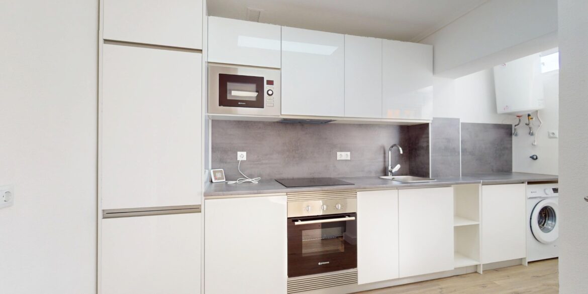 o_1jkioneemjsl1gr1dpdqgl1r4u22