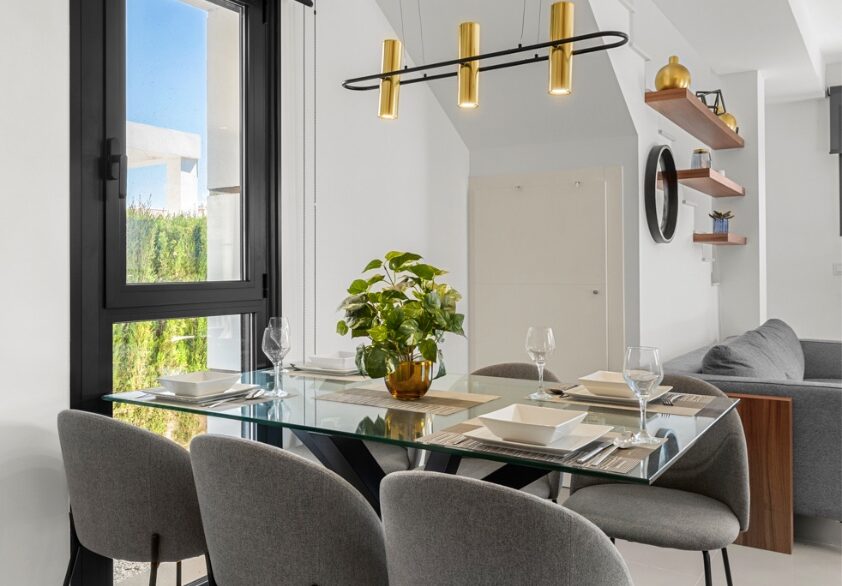 o_1jkm0jjbo1cis15731ive1gio163636