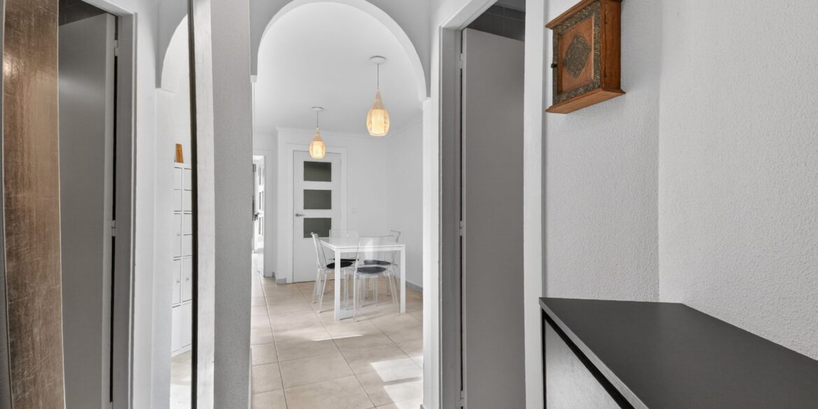 o_1jknqf5e41sstvanlt81csouud2h