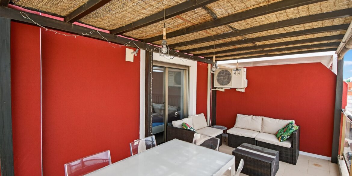 o_1jknqf5e48fp1o3i13fu1utc4me33