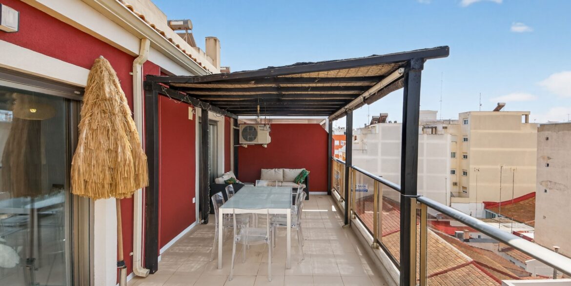 o_1jknqf5e4in6pdh1fglhfc1kqg32