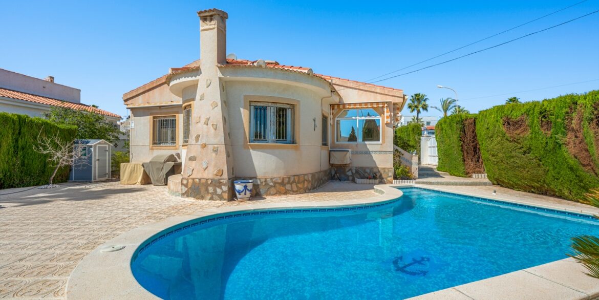 o_1jko1b0ee52m11es189h1qcr19pm2k