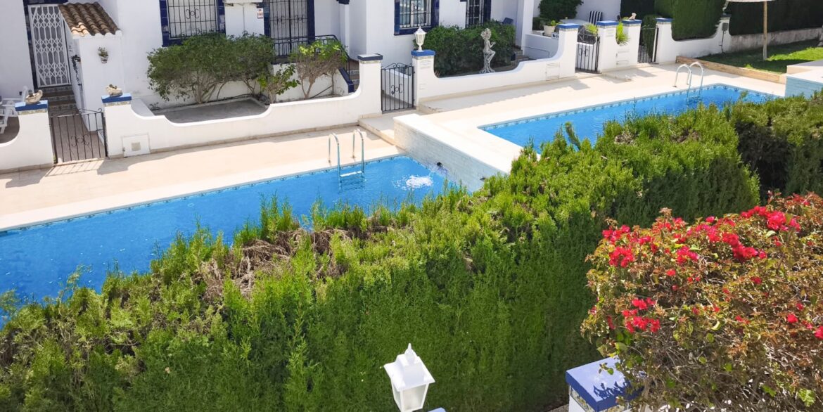 o_1jktbs3ssn7215jsp521vgemfo2f