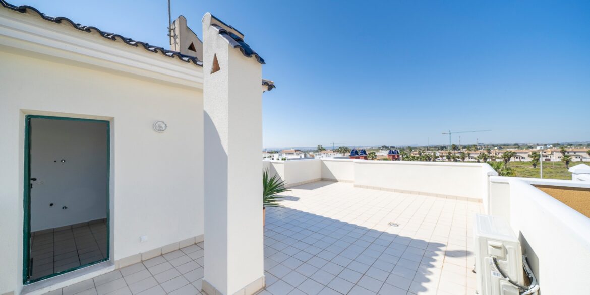 o_1jktd68fc72d1aojrem1it1e9u3j