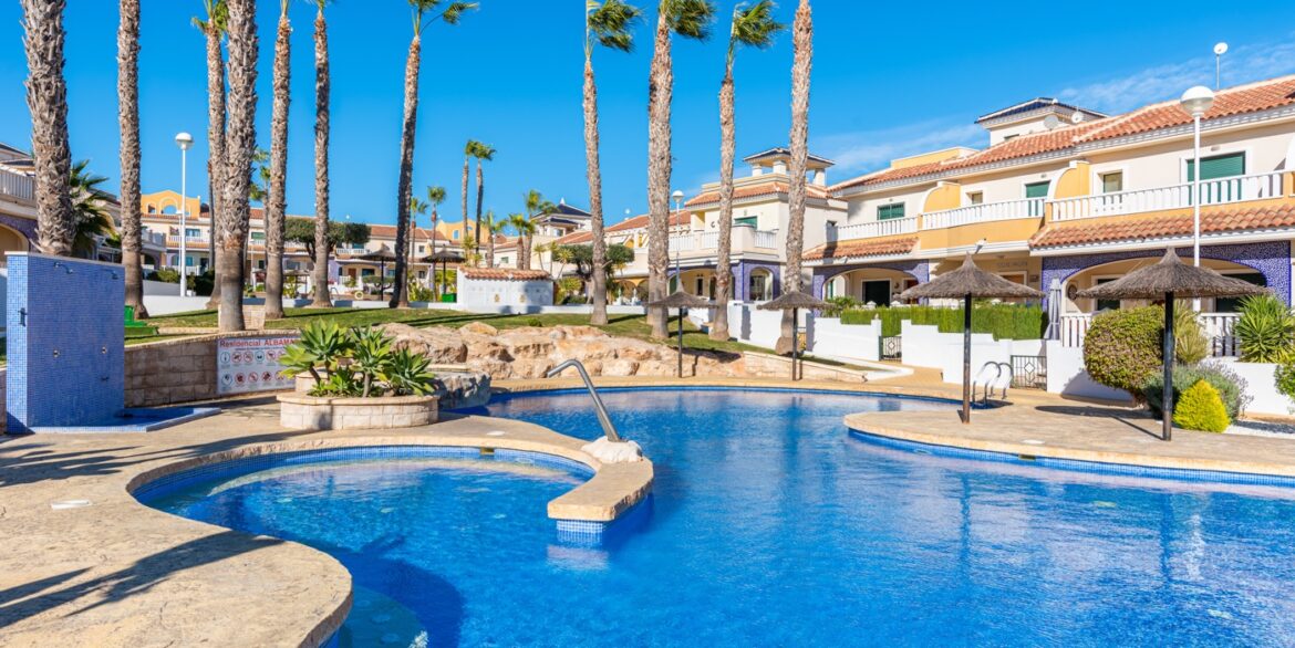 o_1jktdc01k1g8g162v415jruk1q