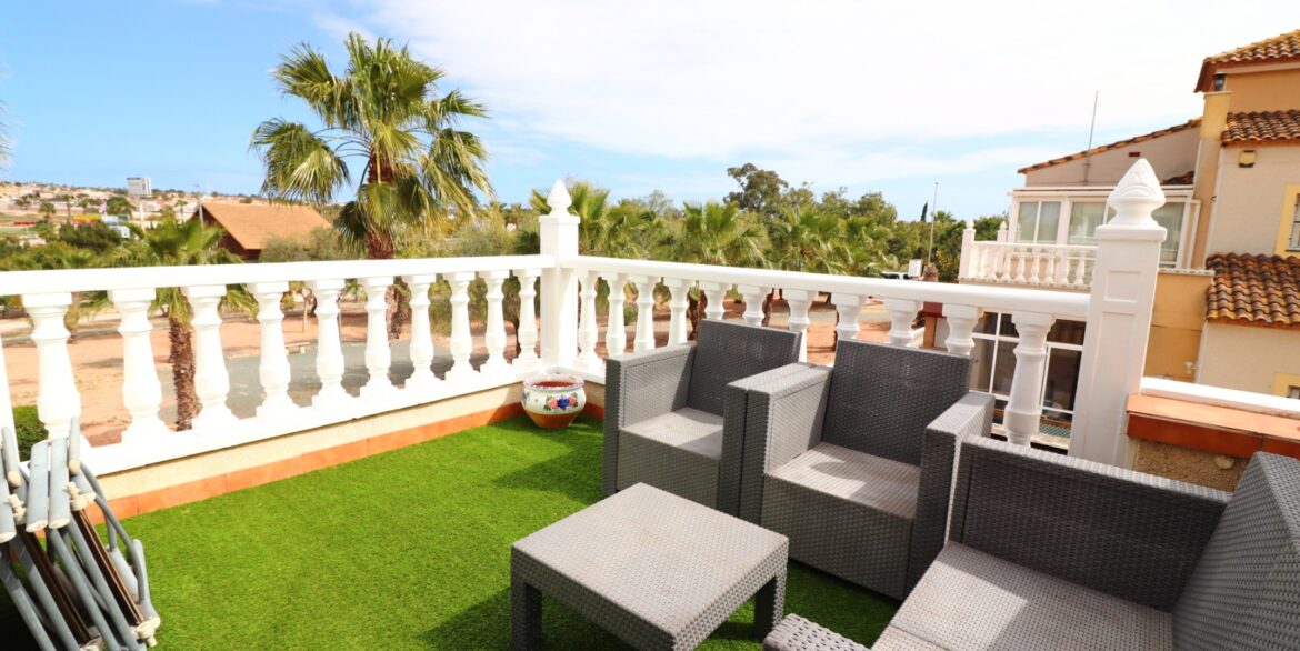 o_1jkv86d0prvlki7u9311c41m7736