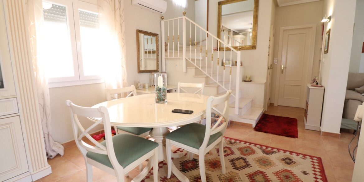 o_1jkv86d0ps8qeap1qe7qjj1sfj2r