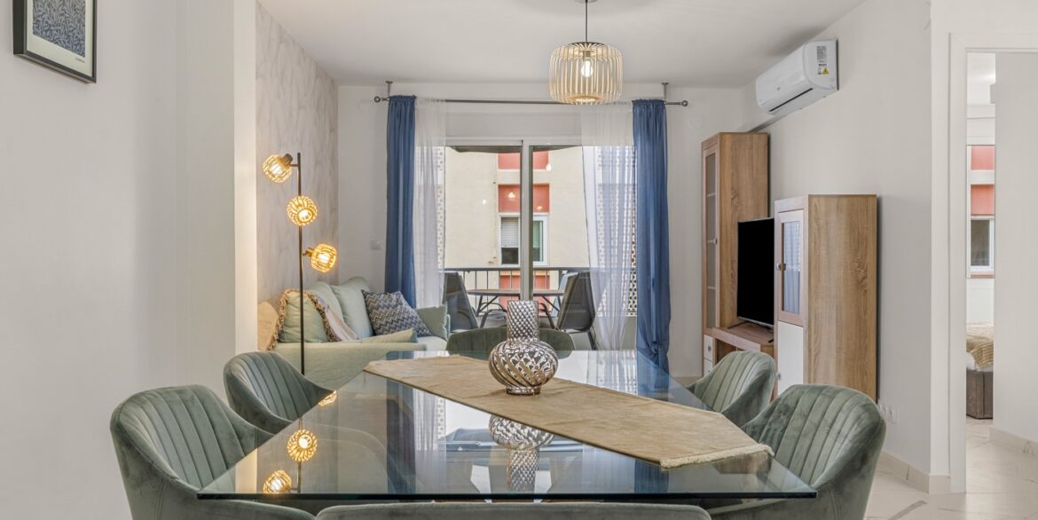 o_1jkvaqmh07qr1mhk1dotku0a4230