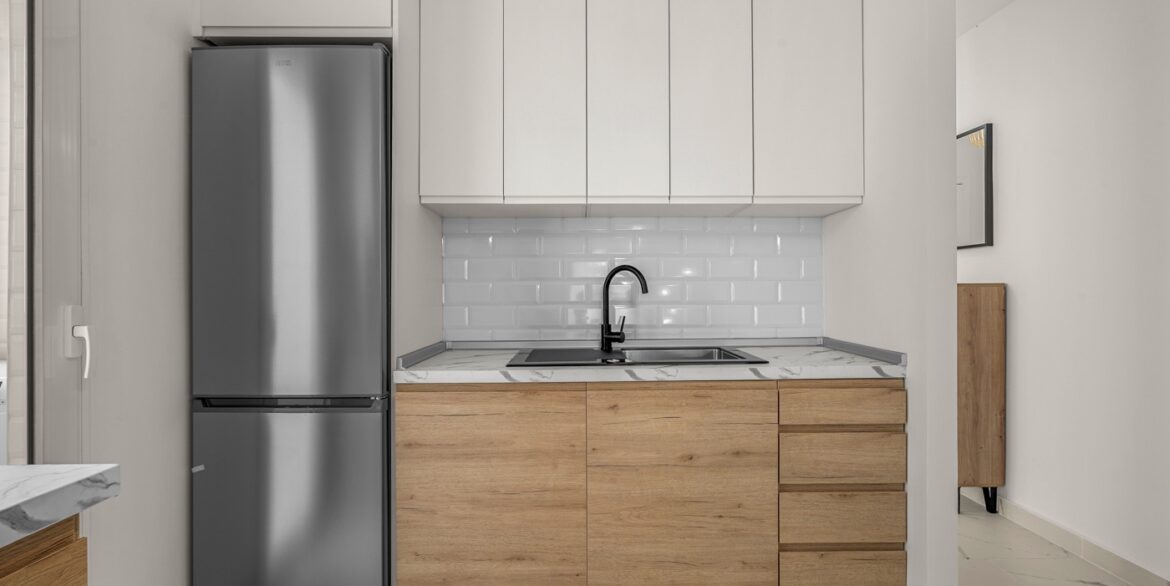 o_1jkvaqmh0eih117m14i81rtv153p2v