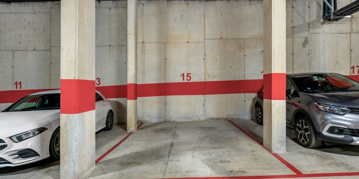 o_1jkvb31b3h5112vh1gad14jp1s5r3h