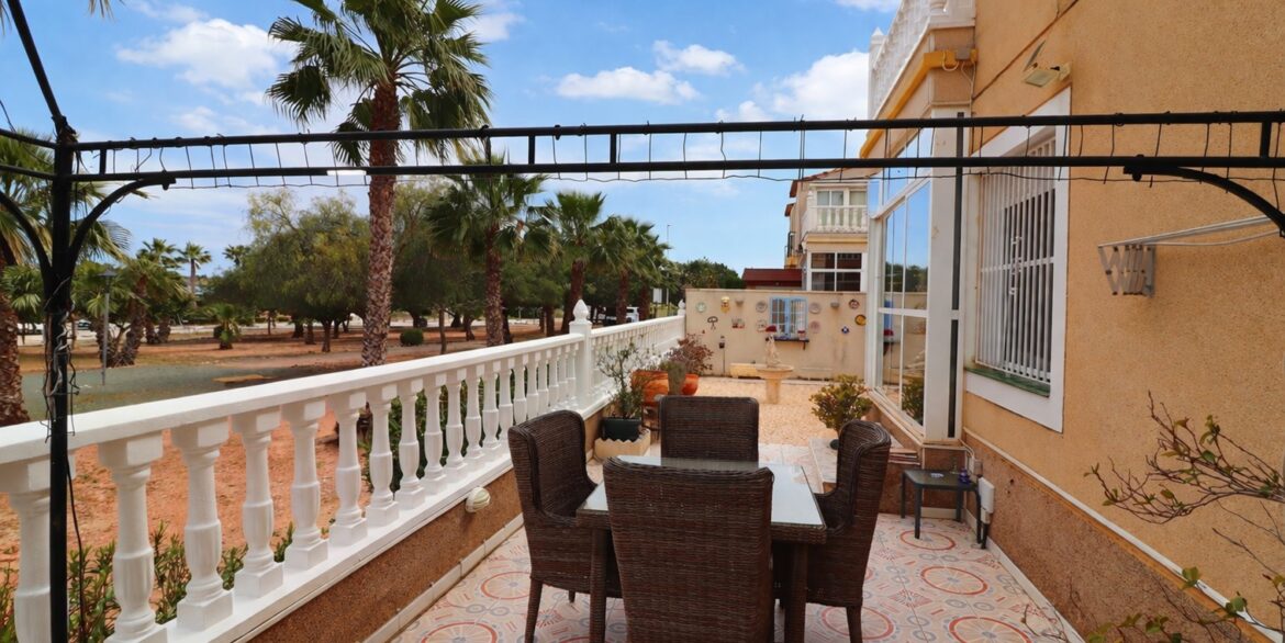 o_1jkvc9uqtg0j16jc1b74181m1tv51a