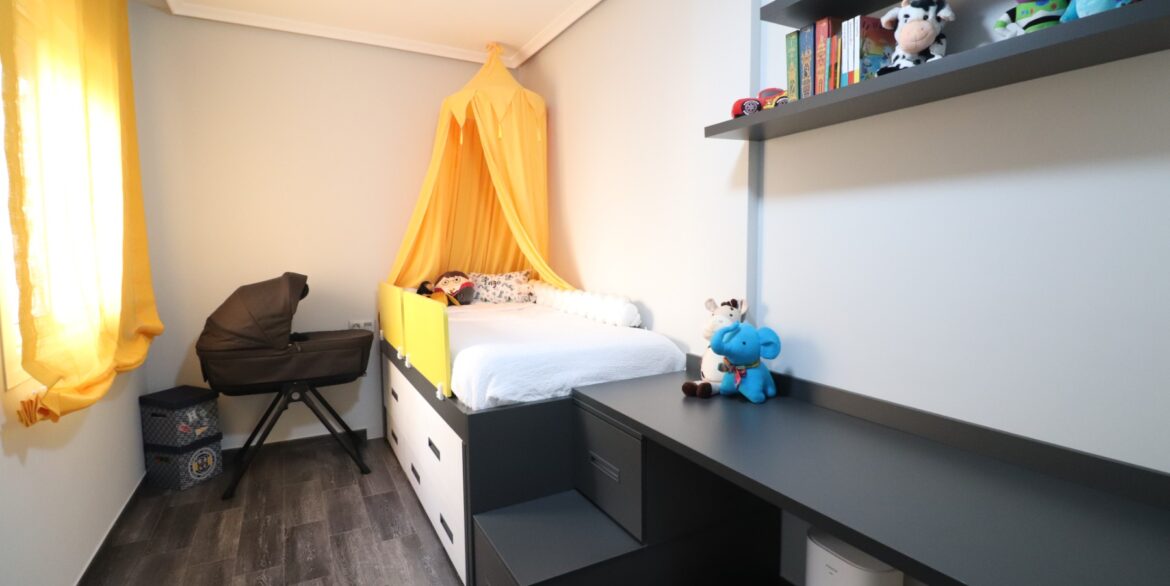 o_1jkvf2m00cml1ftp673f2v1b8438