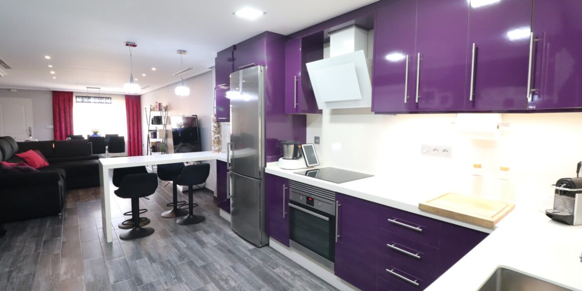 o_1jkvf2m00s9bhsl1ua38q8u5d2p