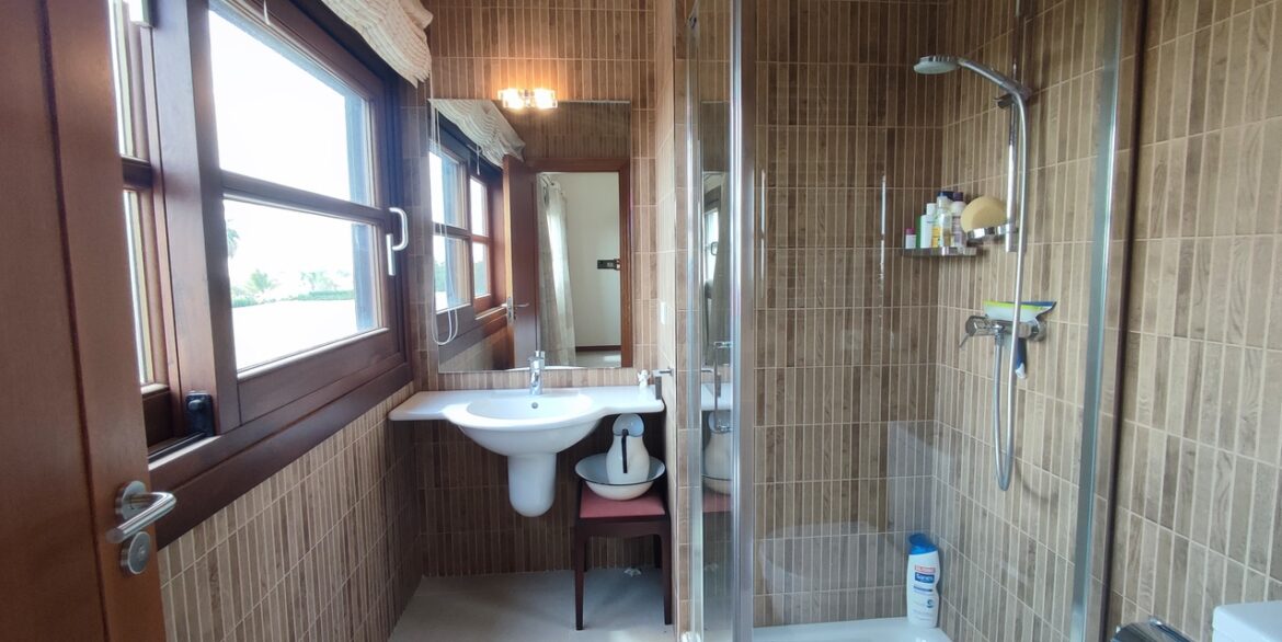 29934-villa-for-sale-in-peraleja-golf-resort-21114894-large