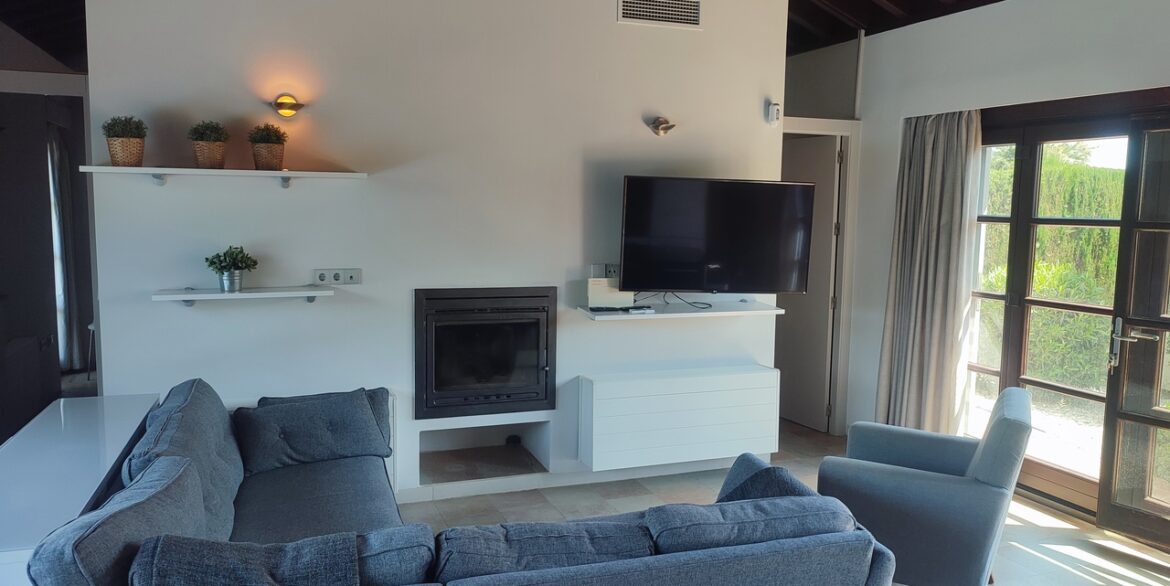 31059-villa-for-sale-in-peraleja-golf-resort-25258378-large