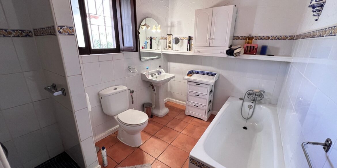 962784_699d5b9c094b1